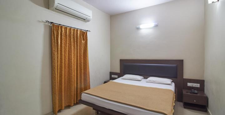 Hôtel Airlines à Mysore Extérieur photo